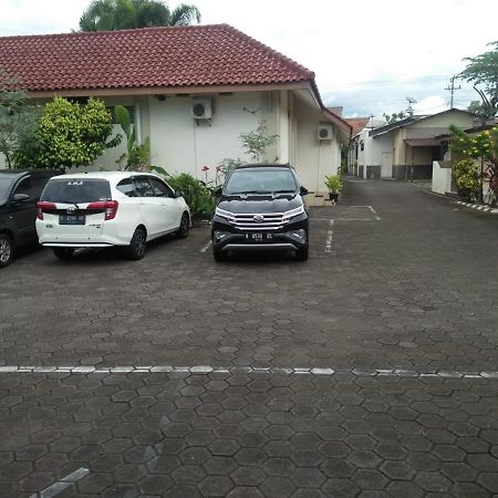 Hotel Besar Purwokerto Exterior photo