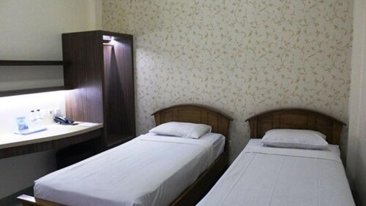 Hotel Besar Purwokerto Exterior photo