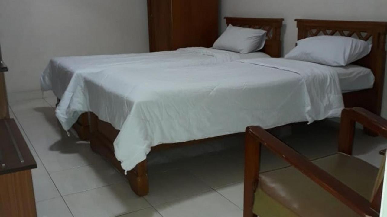 Hotel Besar Purwokerto Exterior photo